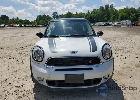 2015 Mini Cooper S Paceman from USA, damaged, VIN WMWSS7C53FWS44652